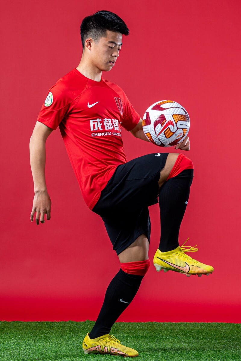 成都蓉城艾克森图片,成都蓉城写真