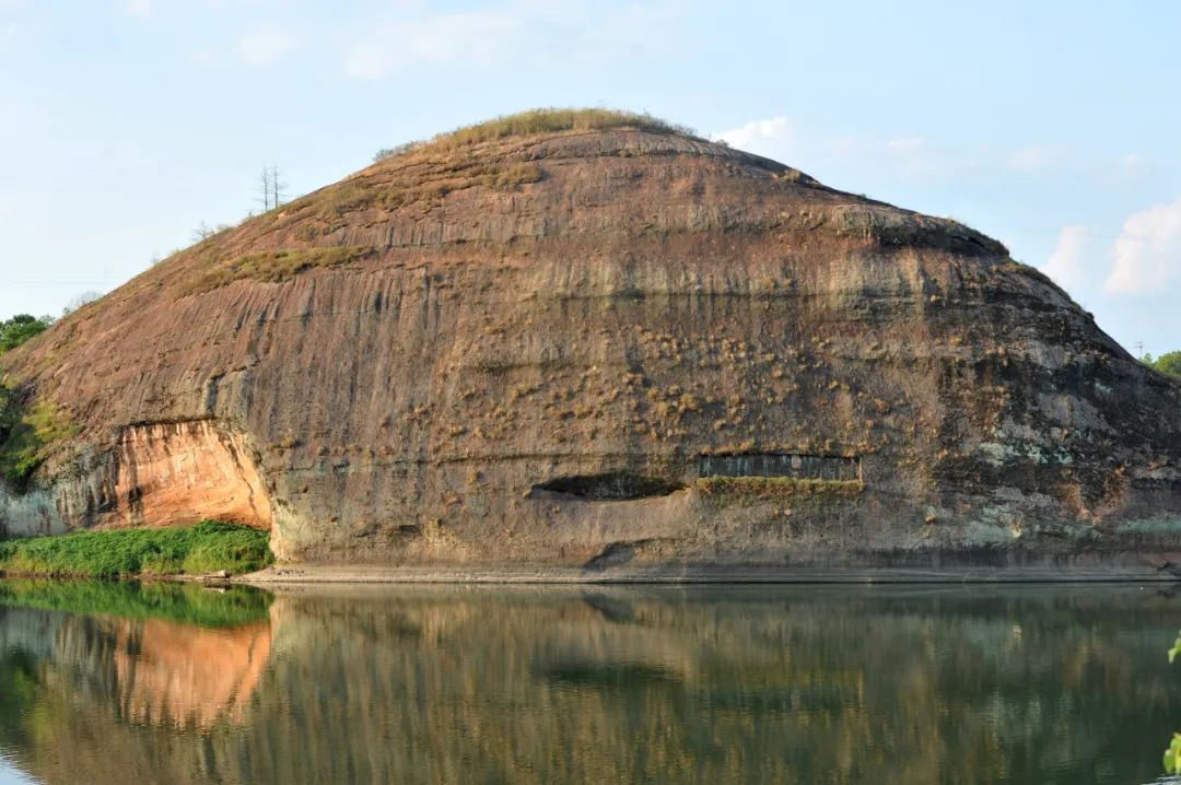 【上饶天下SHOW之铅山县】百年浮桥沧桑，百里信江画廊，辛弃疾巨雕缘何背城北望？