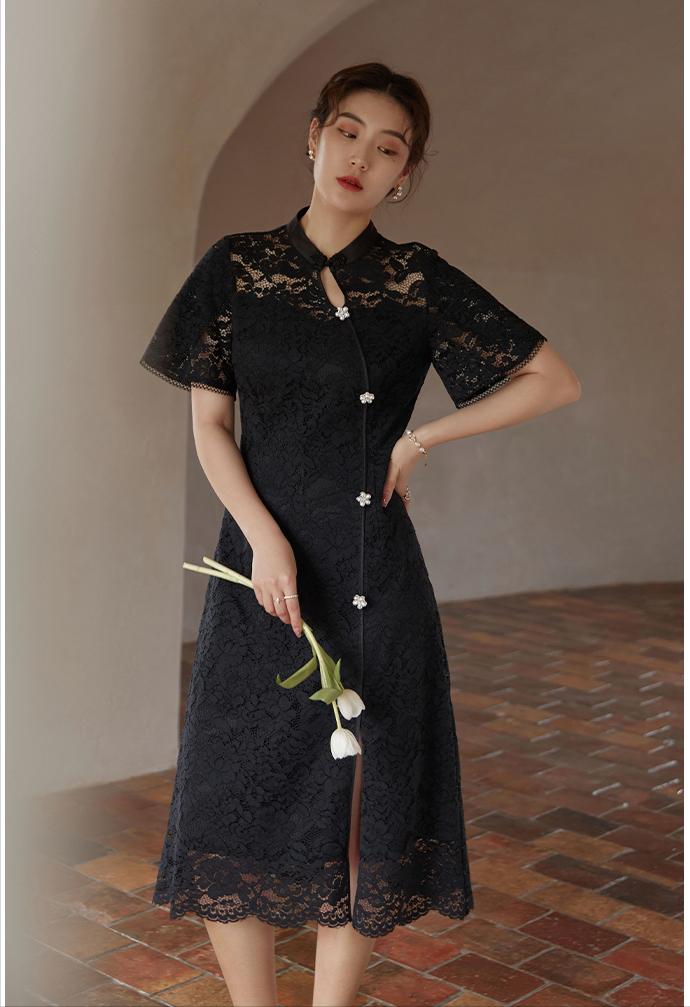 四十多岁人比较微胖穿流行女装,今年最流行的衣服女装30-40岁微胖