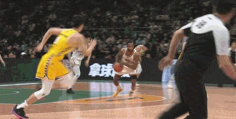 张镇麟46分辽宁加时险胜广东,张镇麟23分广厦