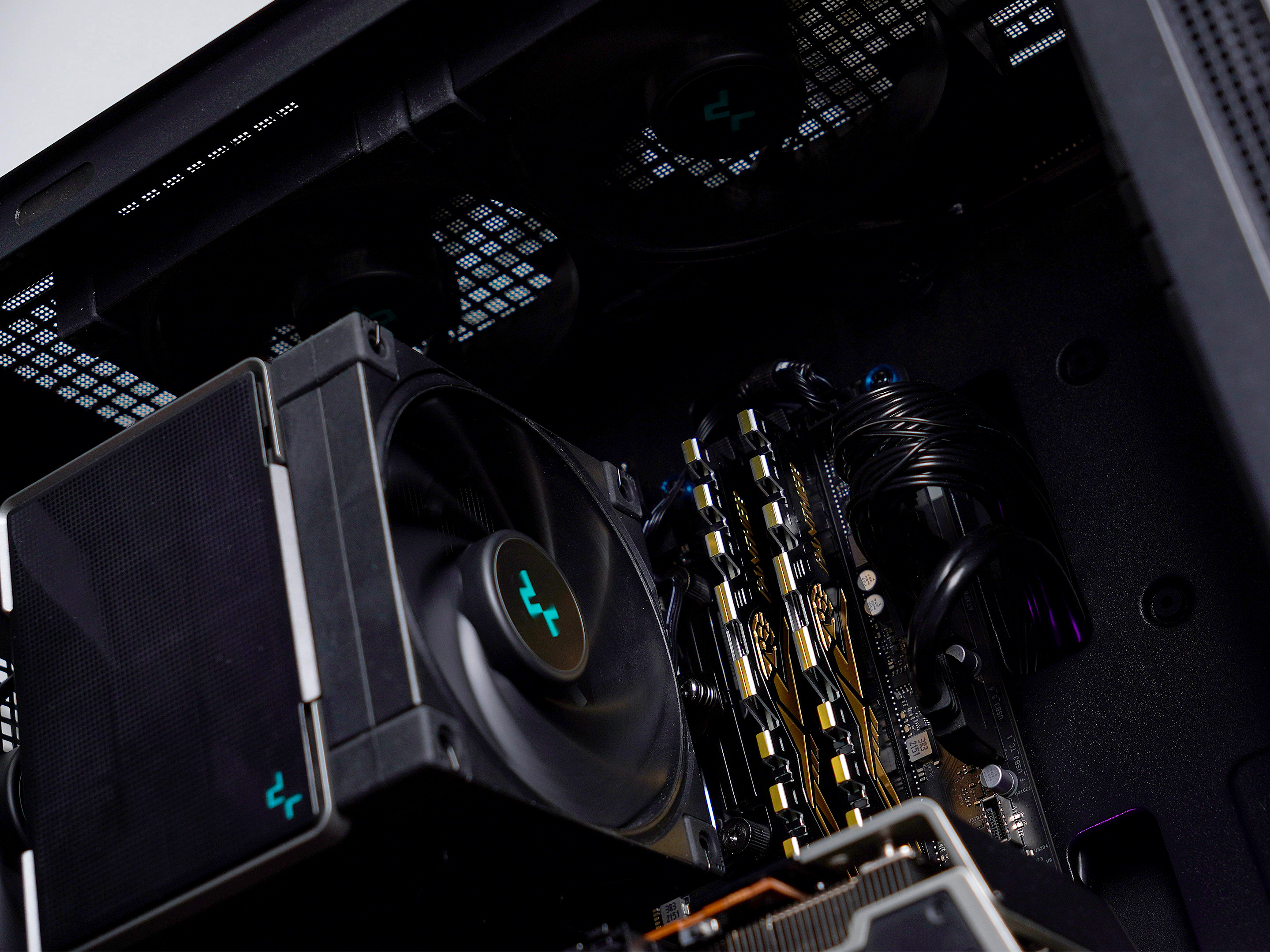 非K酷睿超频才最有性价比!双11送一套反光污染的主机方案