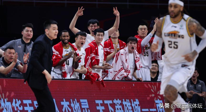 总决赛辽篮开门红，4个最新消息，郭艾伦创纪录，夺冠概率85.7%