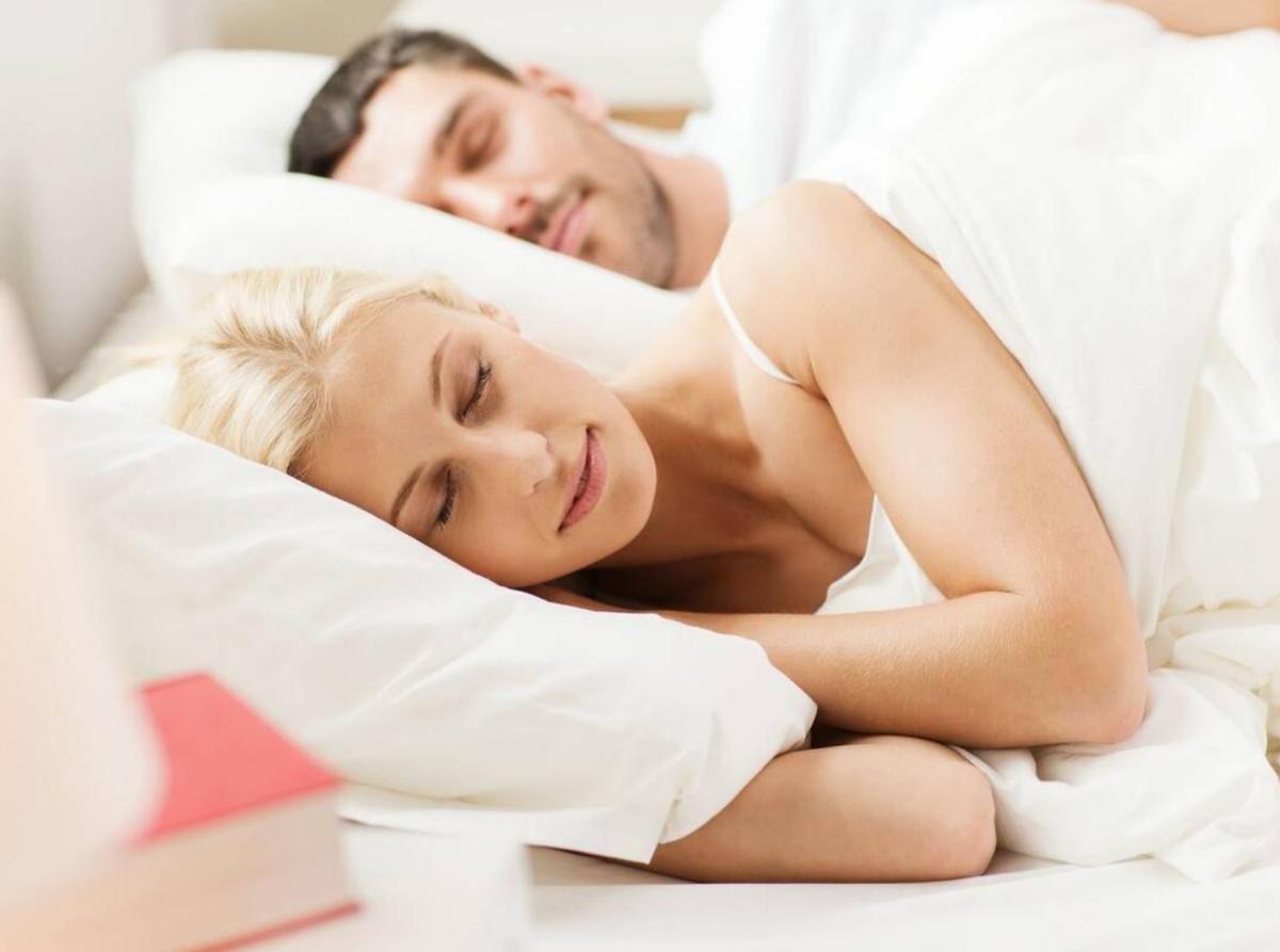 一位单身女青年的疑问：同房时，男人射精和尿尿会同时发生吗？