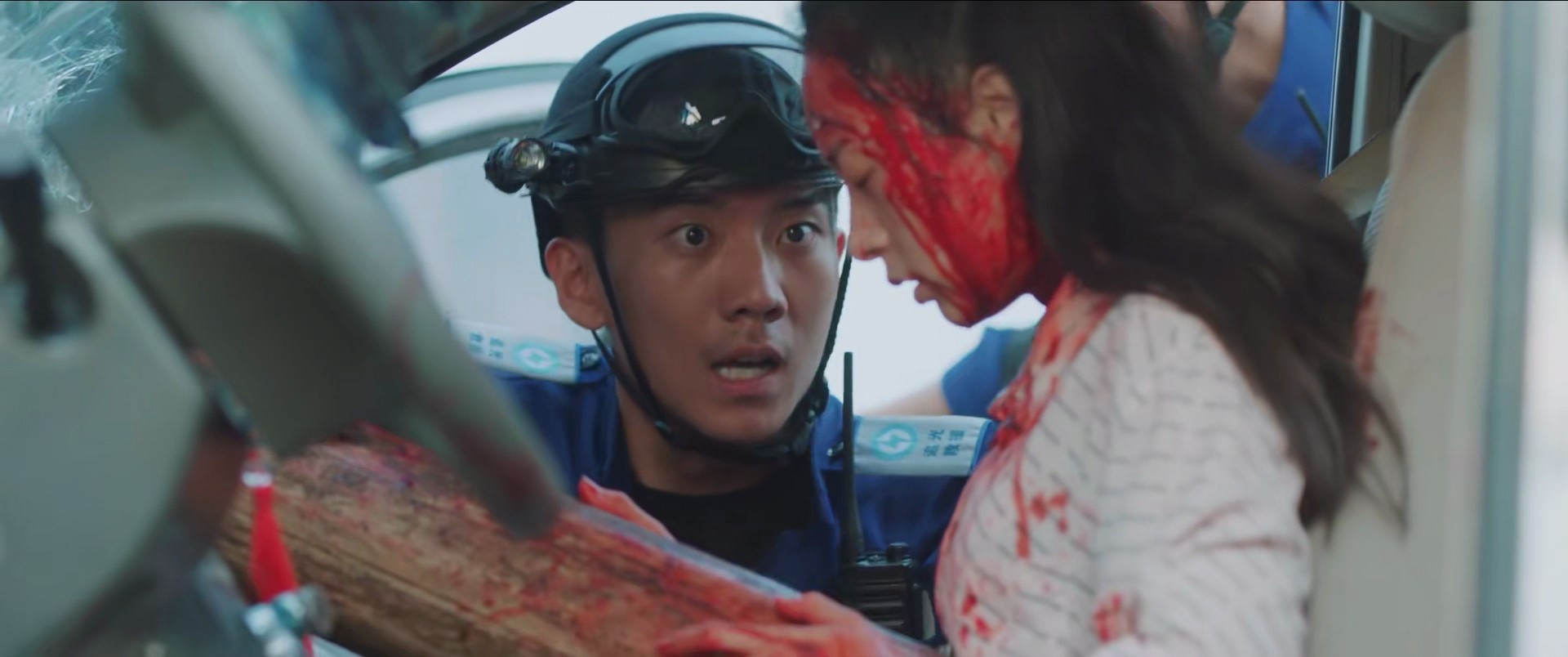 才播出三集就好评不断,追光者豆瓣