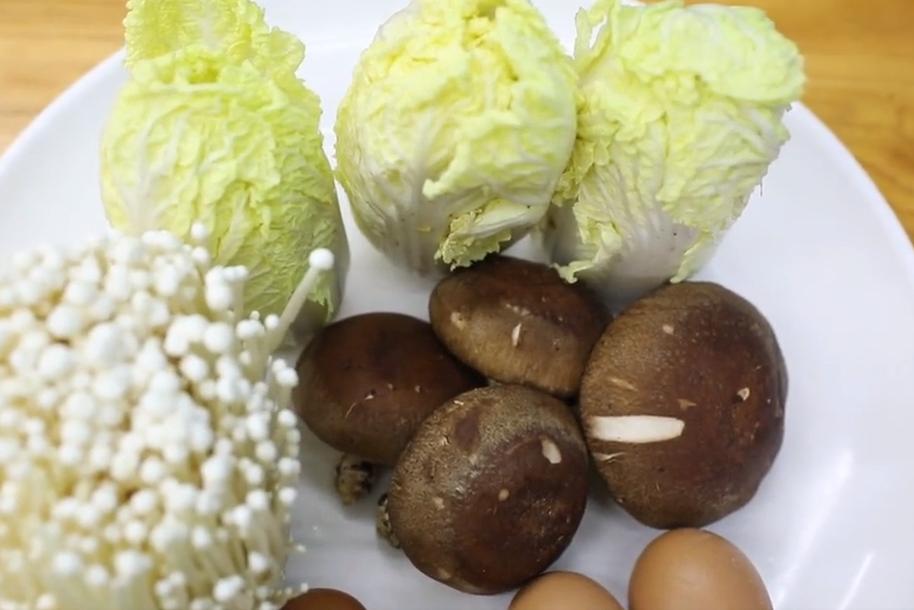 老人二次阳了可以吃鱼吗,阳了能吃鱼和鸡蛋吗