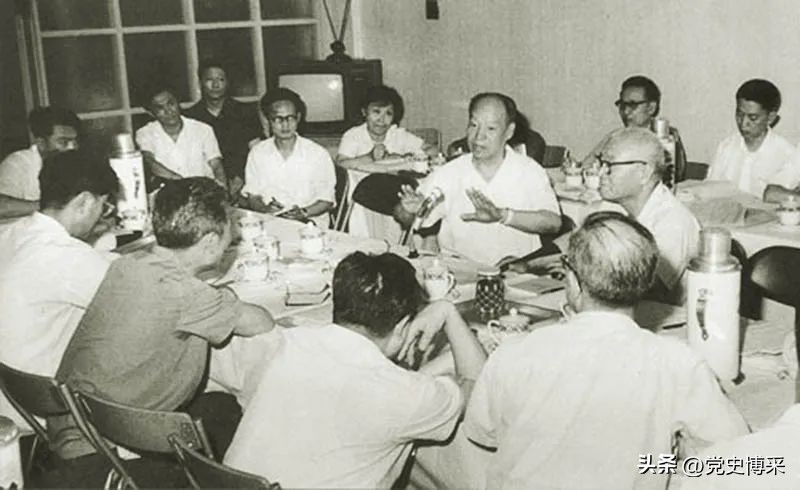 *真彭**复出后高度评价毛主席:我不是一个盲目迷信的人,但我就是崇拜毛主席