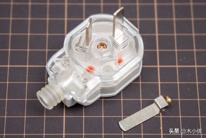 排插各个品牌测评,最好的国产排插拆解对比