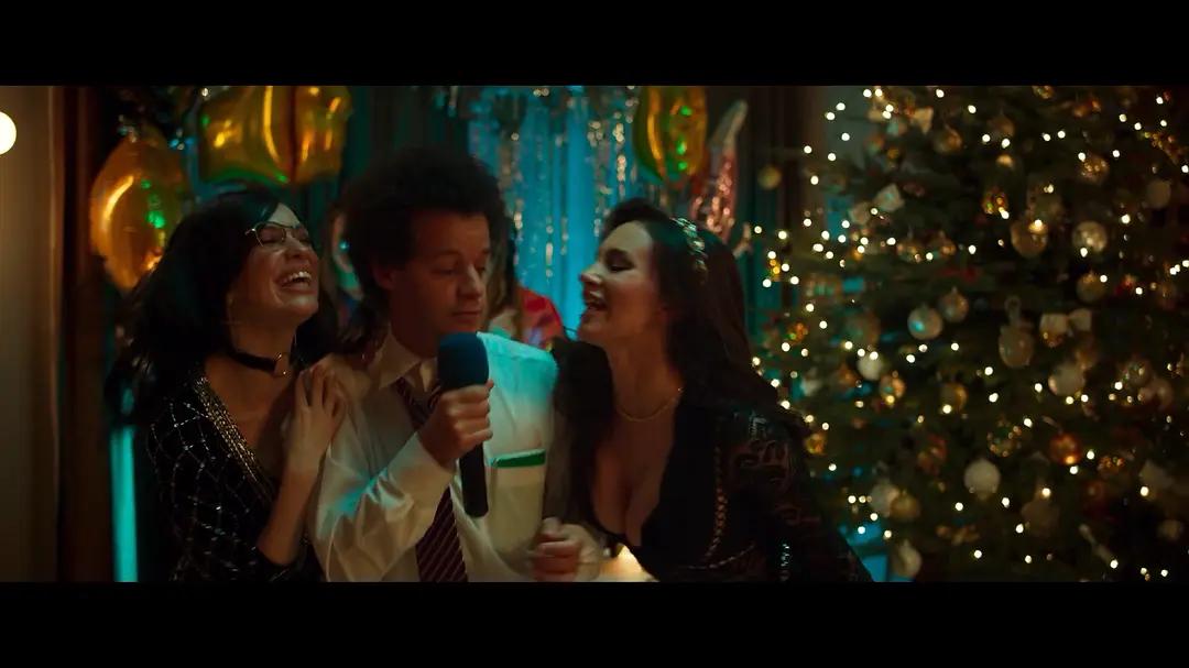 *药嗑**、露骨、血腥，尺度爆表，点开此片前，别让你朋友发现