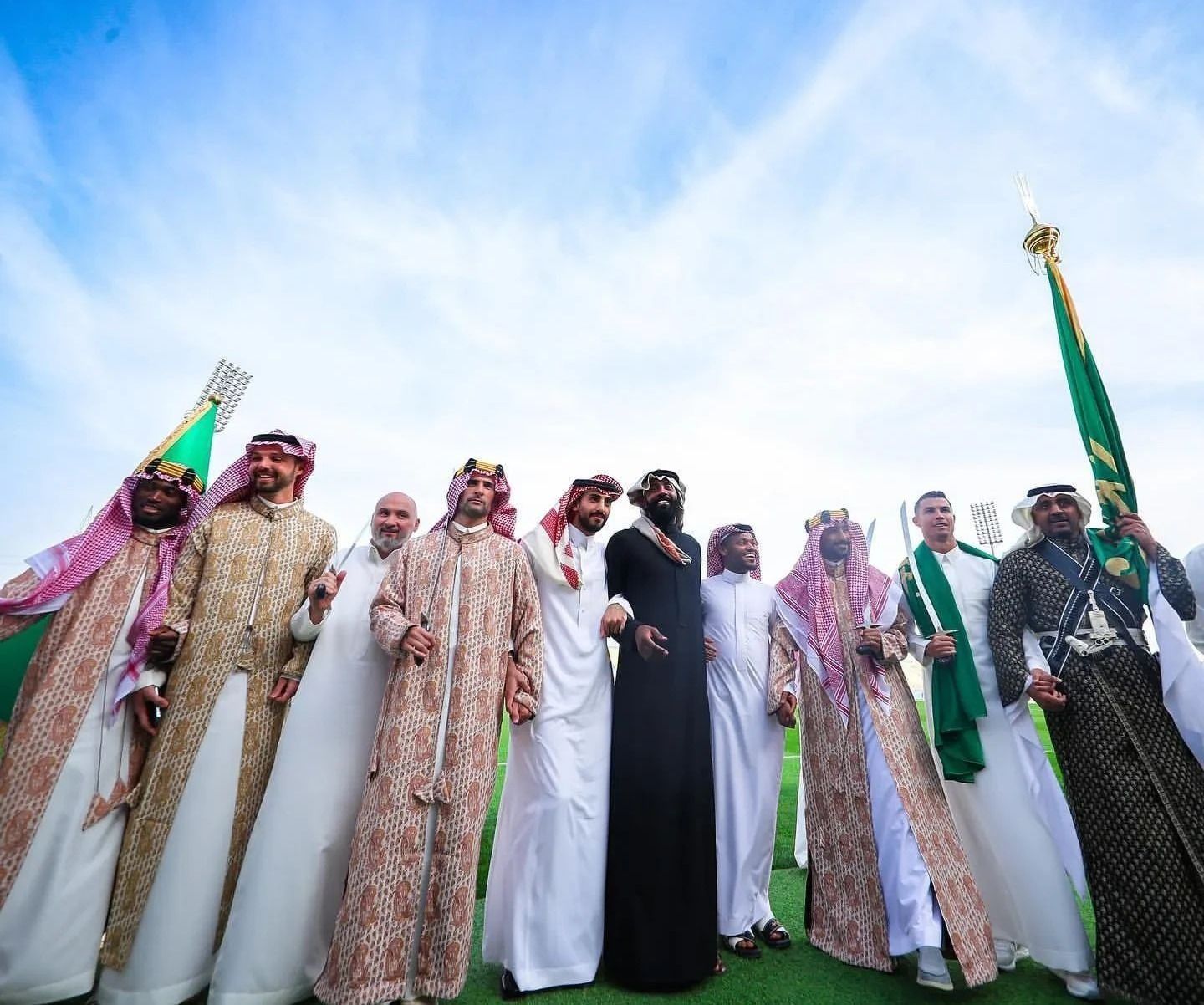 c罗足球沙特,球坛风云人物c罗