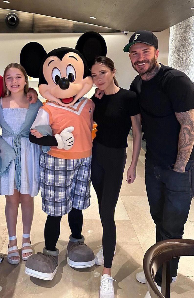 贝克汉姆的妻子维多利亚照片,贝克汉姆与妻子维多利亚