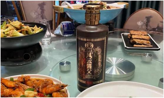 酒曲和大曲有啥区别,大曲酒与特曲酒有什么区别