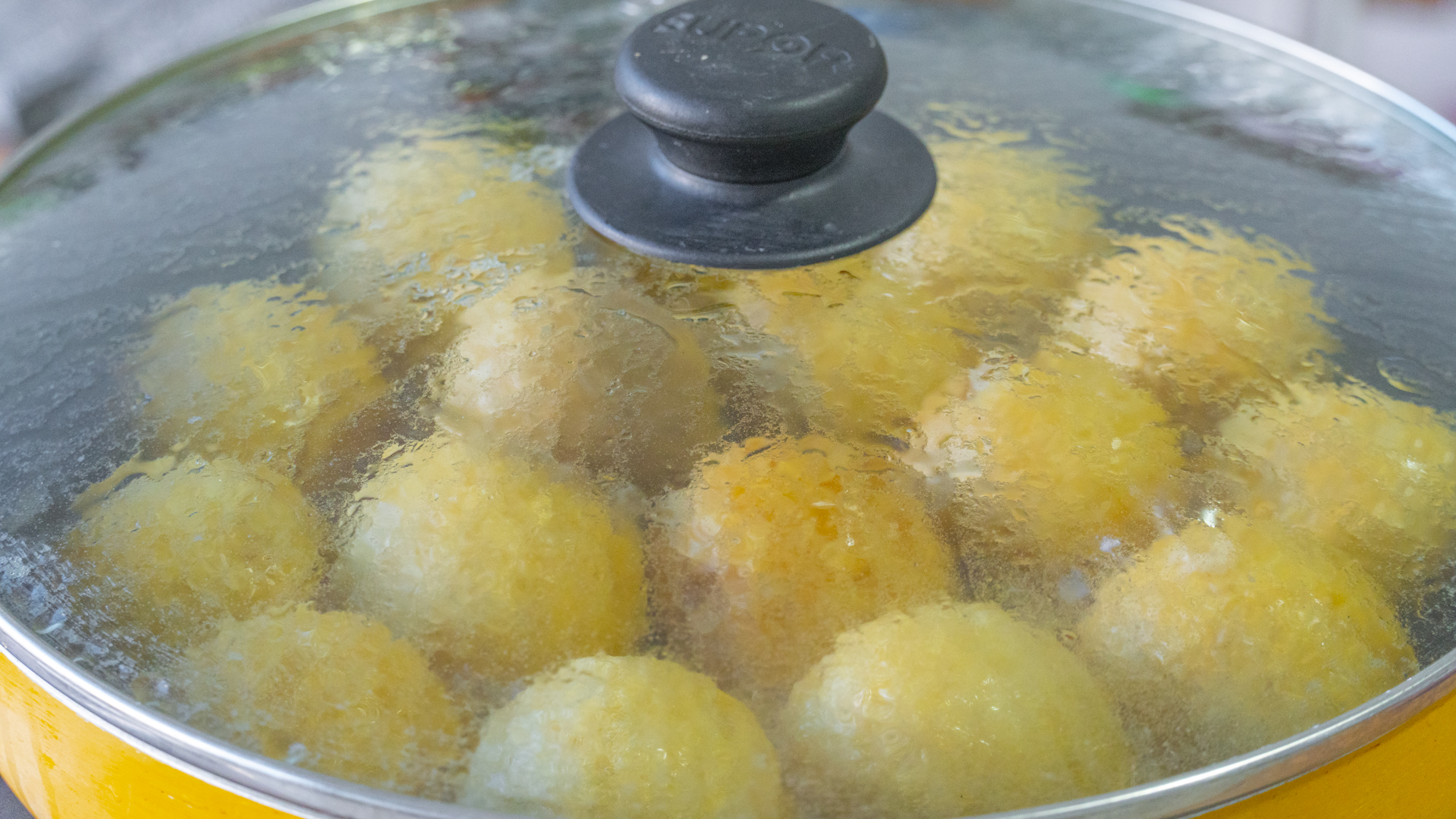 建议女人，多善待自己，少喝奶茶多吃6道菜，脸色红润，精神饱满