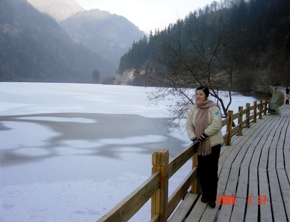 川藏旅游攻略九寨沟,成都自驾游九寨沟攻略四天三晚