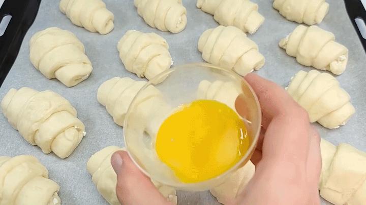 羊角面包的烘烤方法,羊角面包的正确方法和步骤