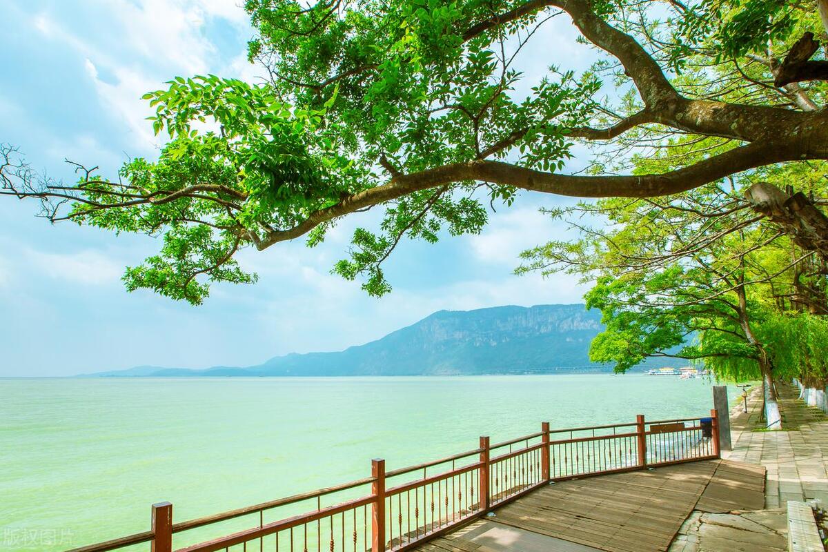 昆明周边有哪些好玩的旅游景点,昆明周边游玩景点推荐2天1晚冬天