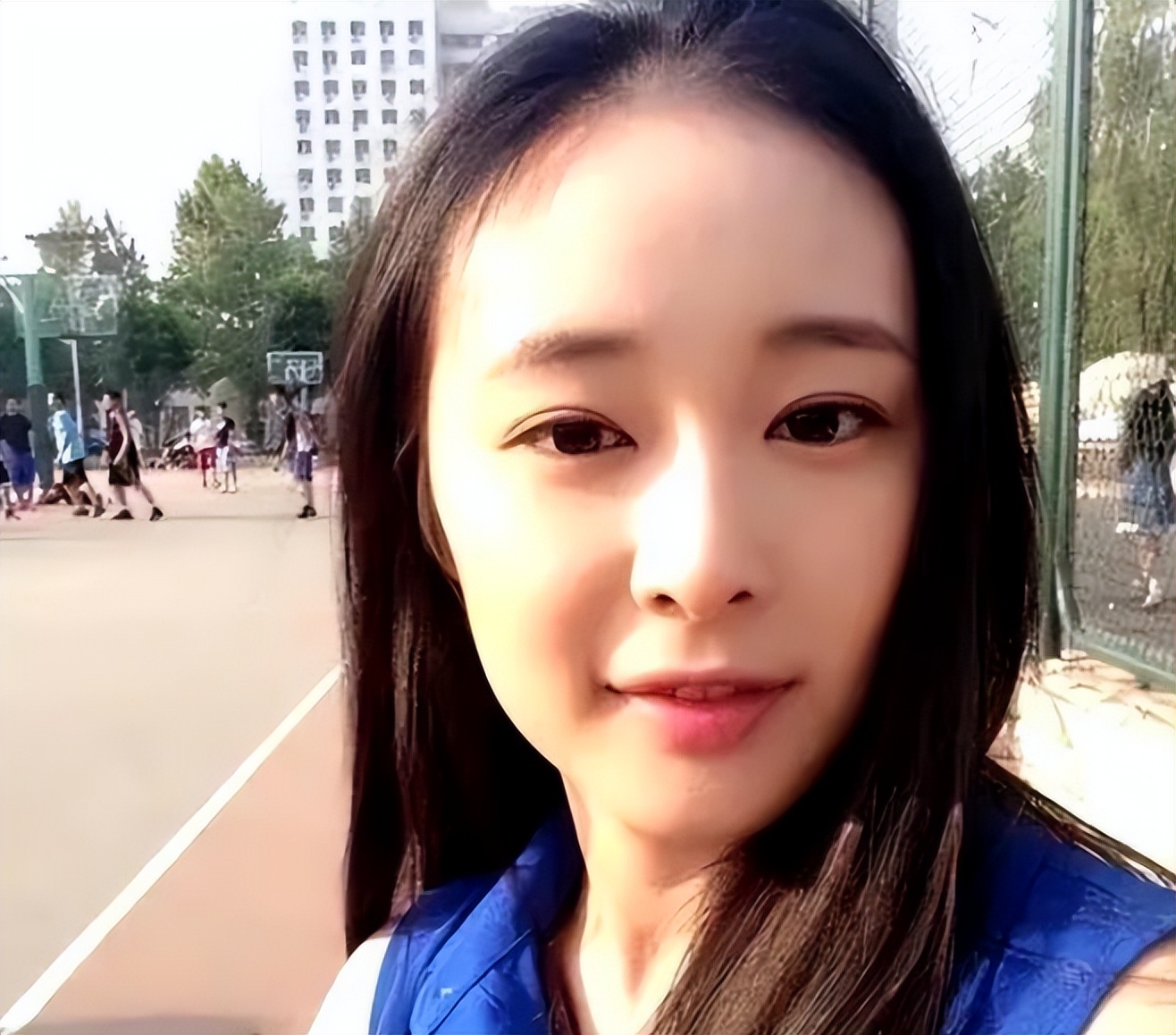 大嫂高叶刚翻红,大嫂高叶成名