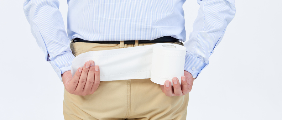 屁股上有轻微的痔疮怎么办,屁股长痔疮应该怎么解决