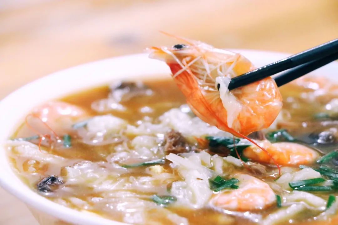 两天一夜嗨吃15顿，这座小城真把人香迷糊了