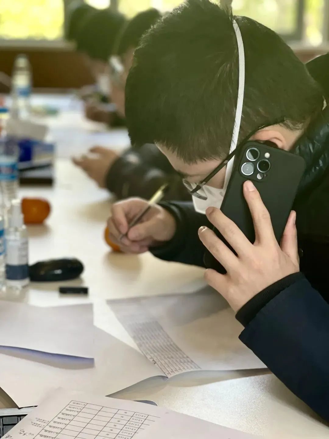 青联委员勇担当青春在疫线闪光,抗击疫情青年突击队