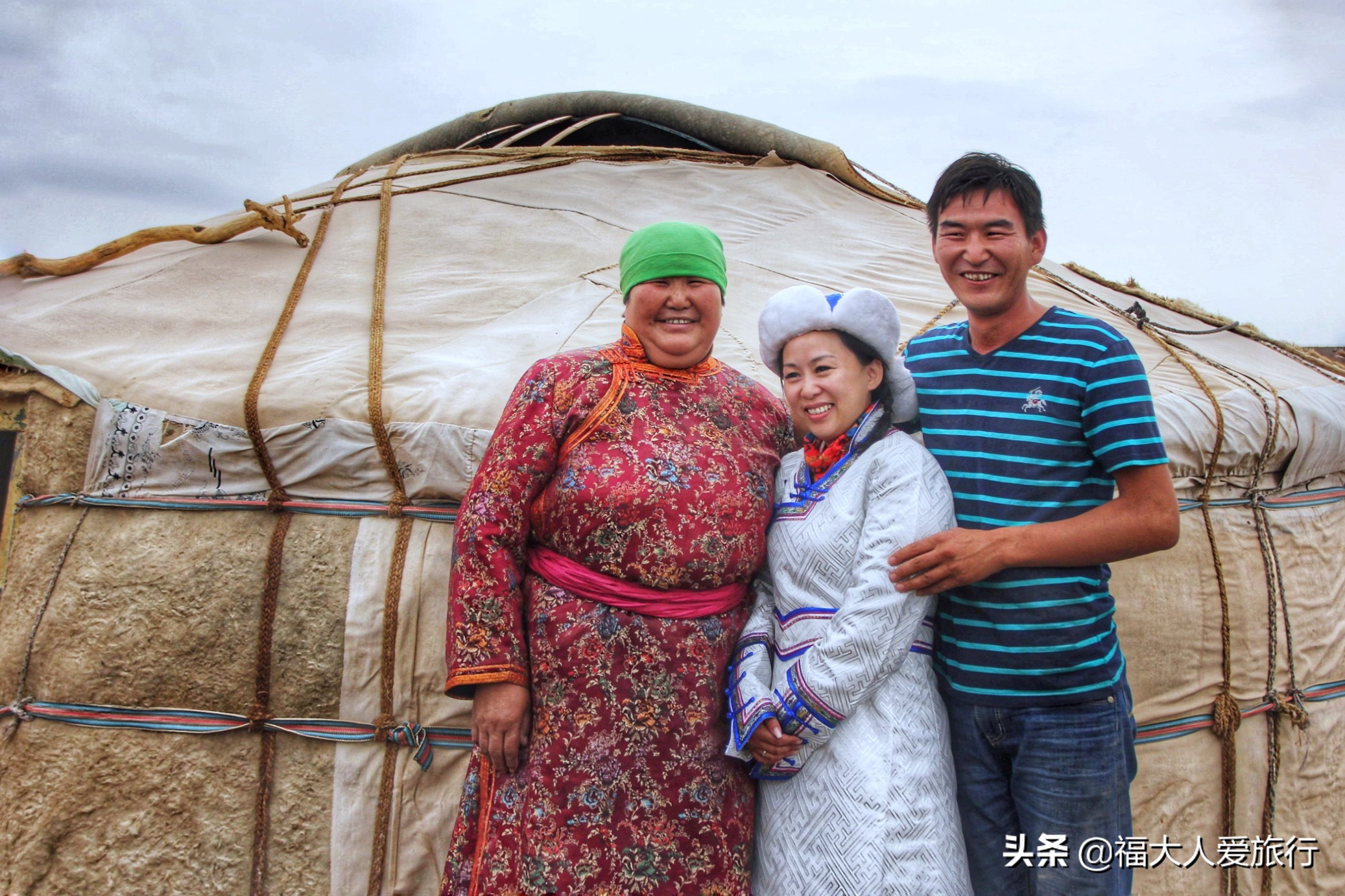 阿拉善玛瑙原石大量出售,阿拉善玛瑙原石出售