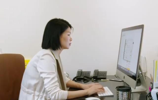 超模吕燕的丈夫和家人近况,超模吕燕全家