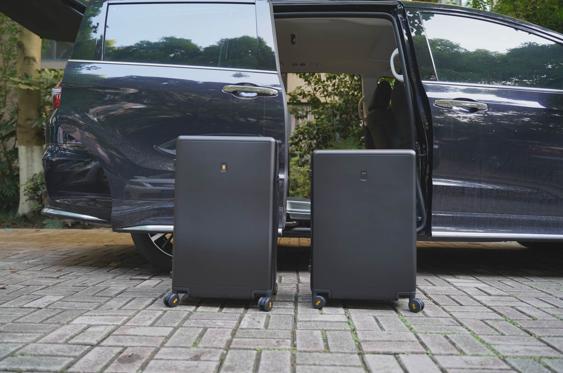 复工复产开始搬砖，出差*党**入手地平线8号城市脉搏行李箱