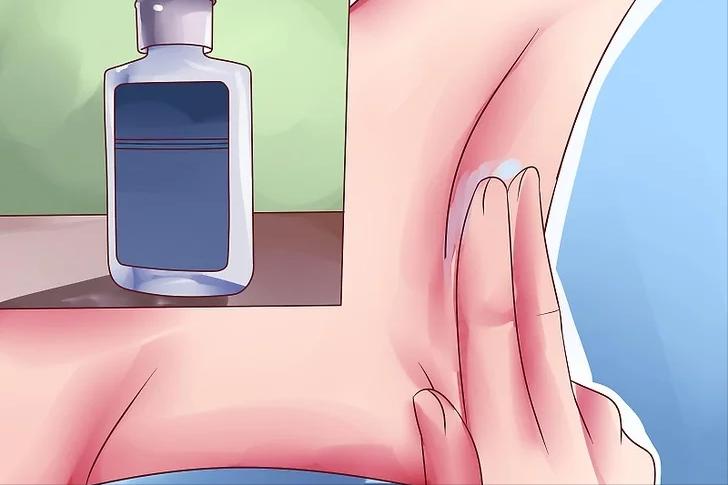 夏天一出汗腋下有异味,夏天腋窝出汗有异味怎么办