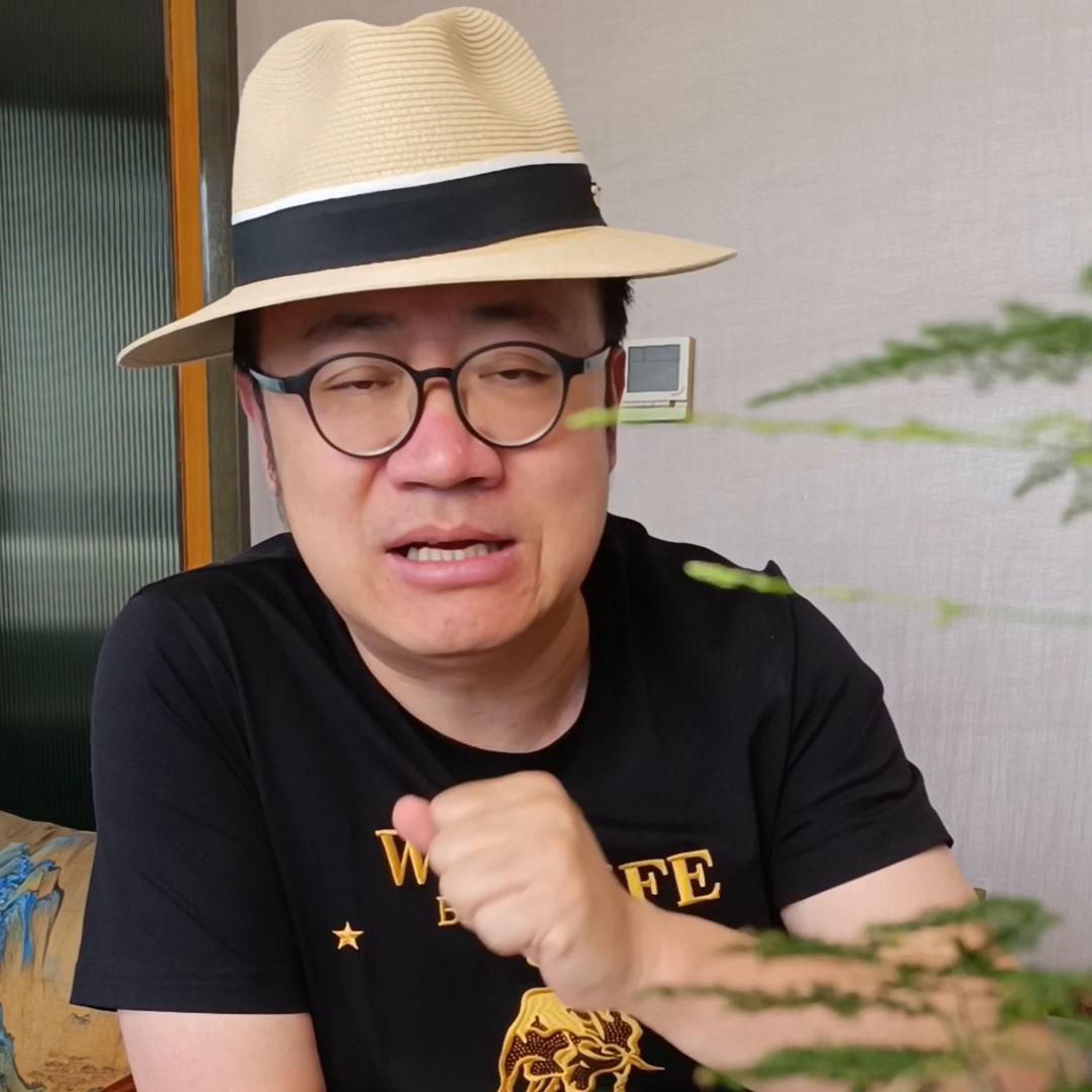 烧烤今年非常火的餐饮品类，庄里焰小炉子烧烤这个餐饮模型...