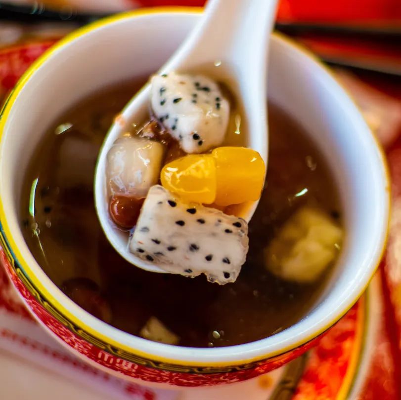 厦门人普遍喜欢吃什么,厦门人排着队吃什么