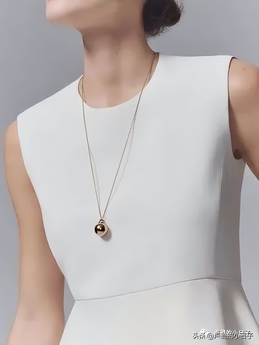 五人衣服套装,5个人穿的衣服礼服