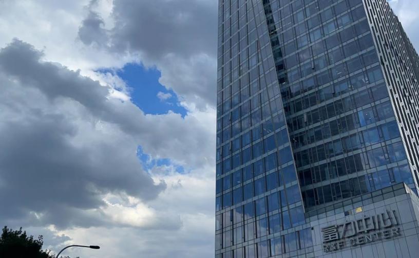 富力地产申请破产雅居乐怎么办,亏损165亿的富力地产如何自救