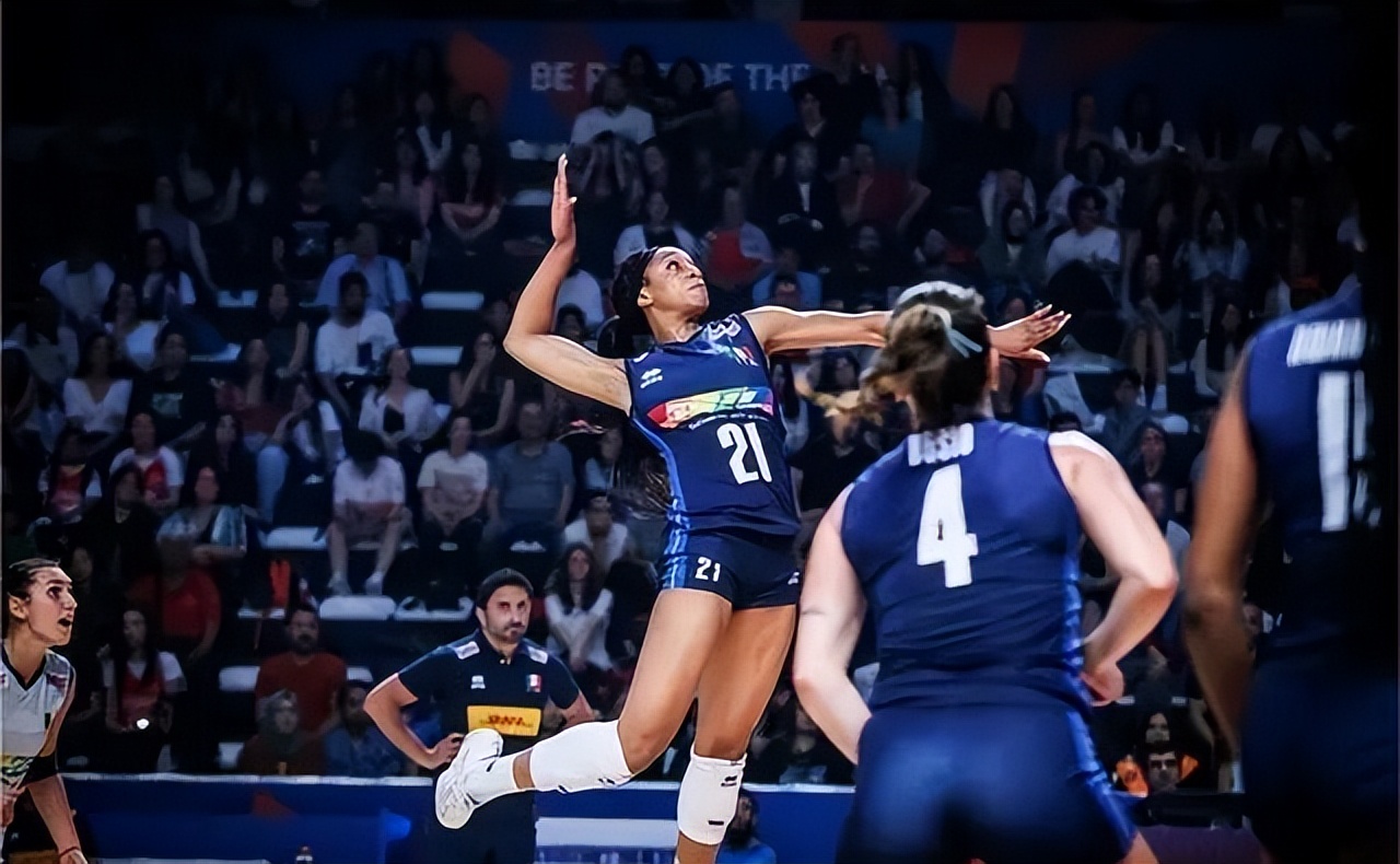 最新女排世界排名：巴美中意包揽前四，一周前的世界第一跌至第五