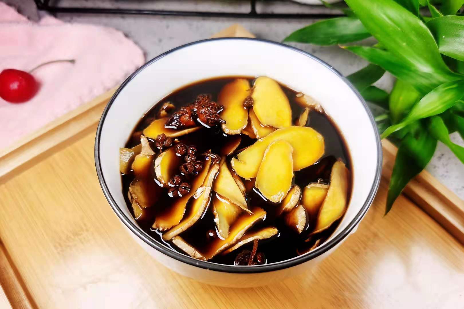 米醋白醋香醋陈醋的区别及用法,米醋白醋陈醋香醋有什么区别