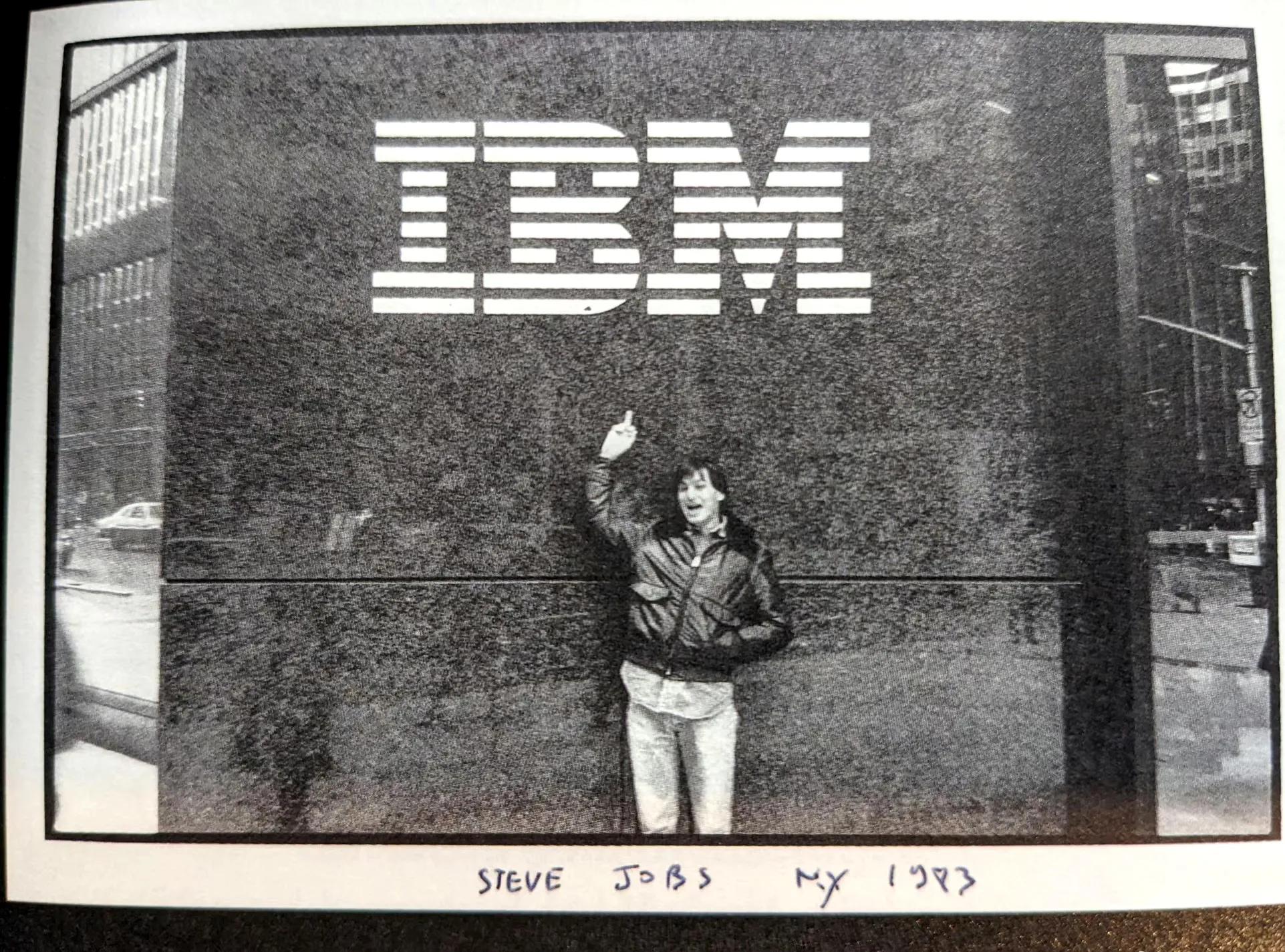 乔布斯创立苹果之初,乔布斯创立苹果公司历史经历