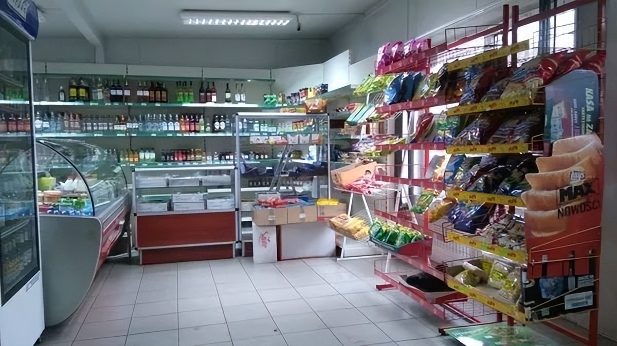 100欧在意大利能买多少东西,100欧在荷兰能买到啥