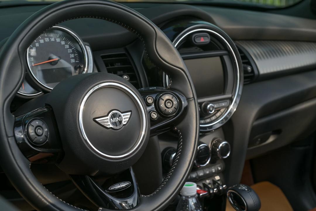 宝马mini敞篷二手,本田敞篷mini二手