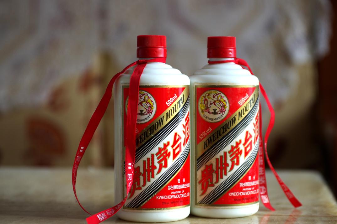 假冒伪劣的酒怎么这么多,市场上的酒百分之九十都是假酒