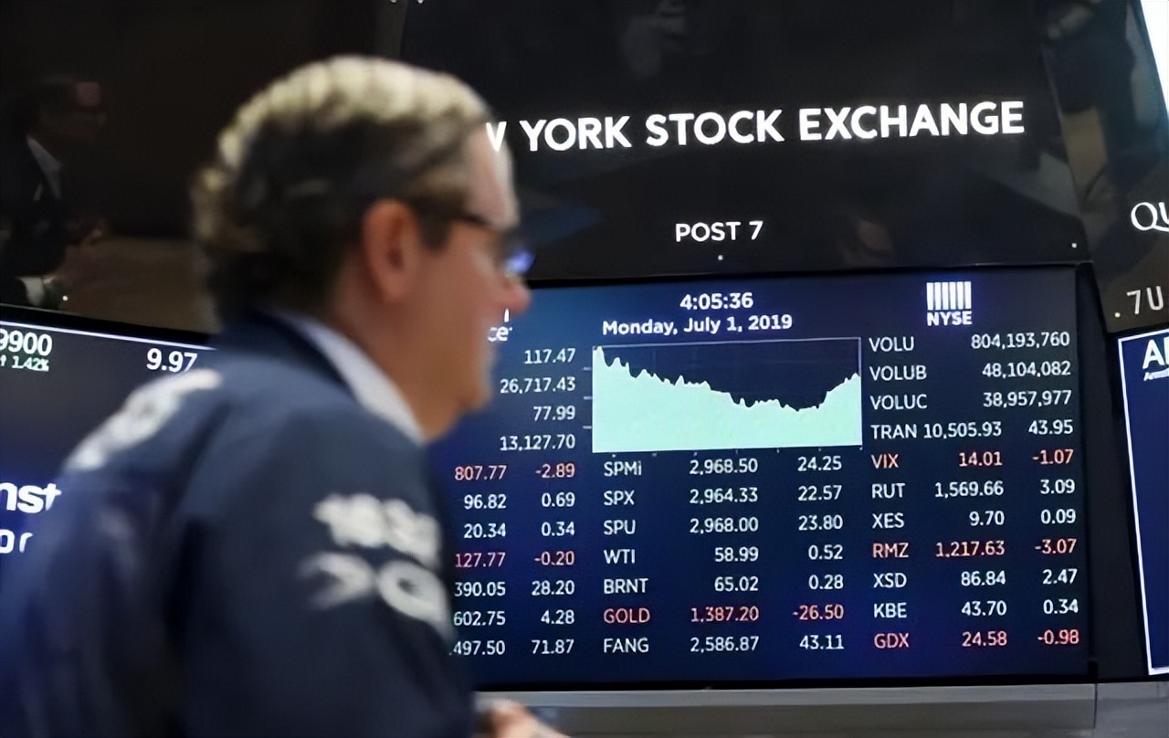 中国直接把美国干疯了！饥不择食，第一个牺牲品竟然是墨西哥！