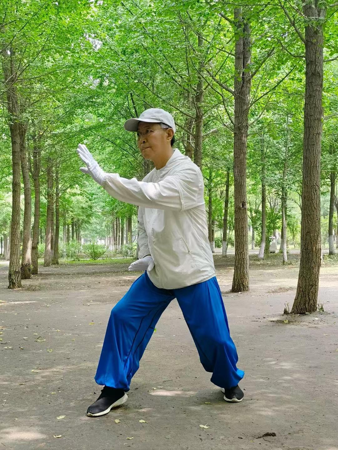 杜老师谈太极与人生|​​|尾闾是太极拳的第三条腿