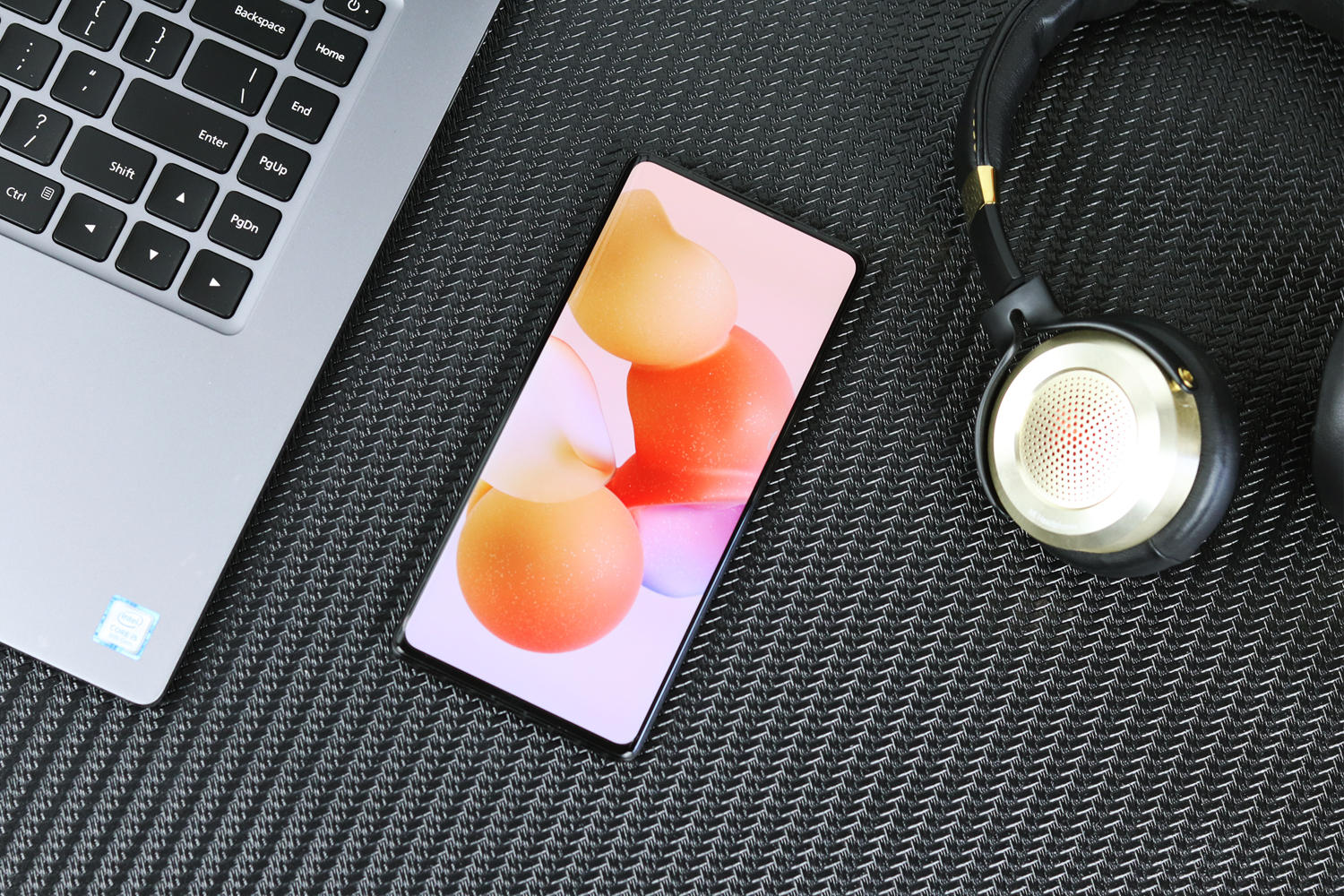 小米mix4支持无线充电么,小米mix4支持120w充电吗