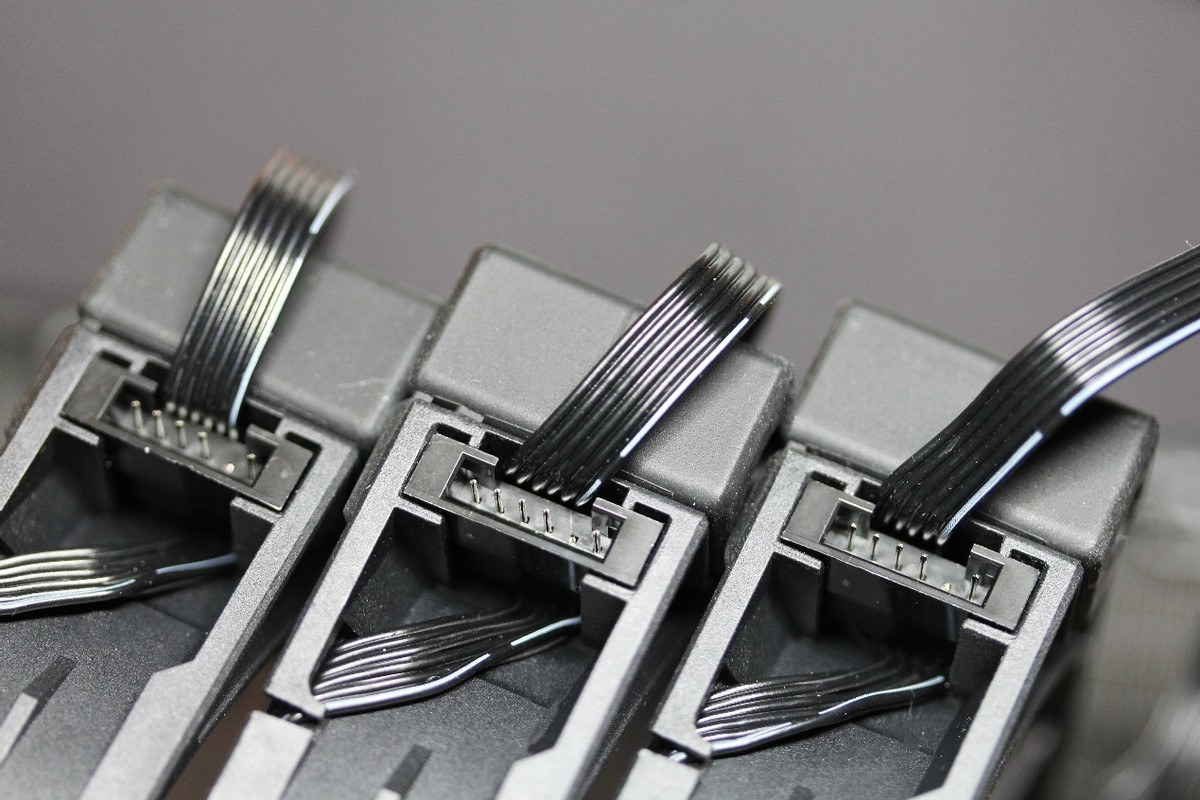 安钛克p20c机箱集线器,安钛克中塔p20无光侧透