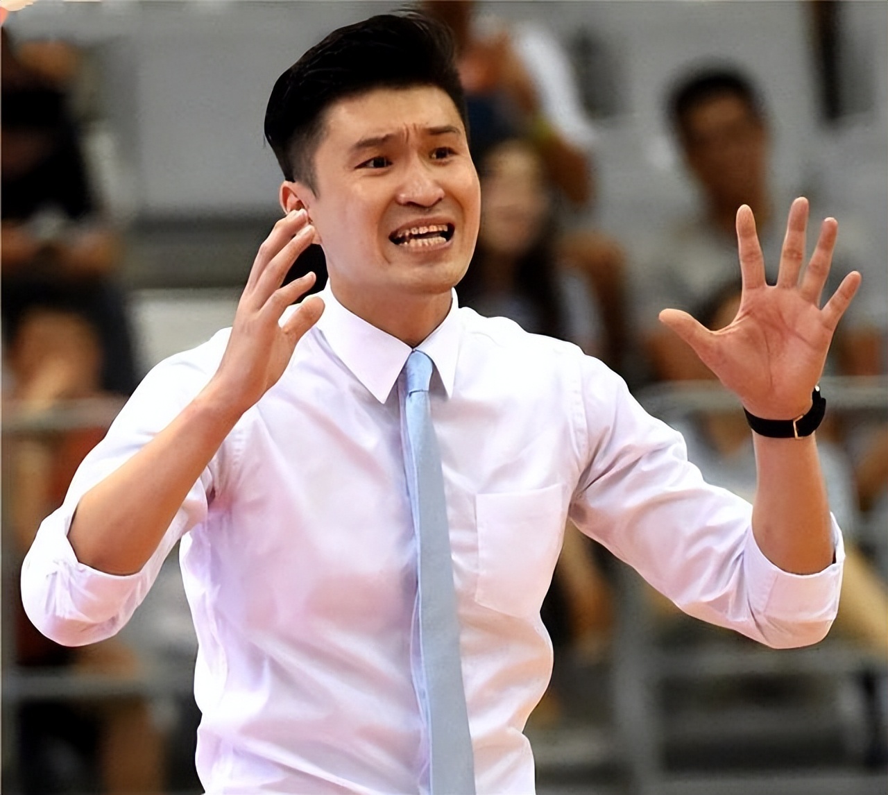 青岛国信胜南京同曦之战,南京同曦主场迎战青岛国信