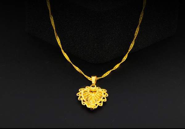 中国大妈不仅解套还赚了,金价上涨中国大妈解套