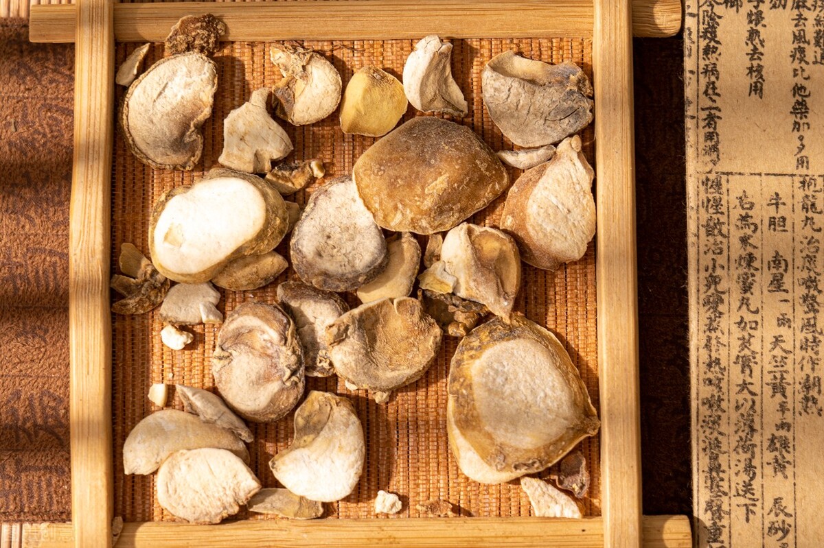 乳腺增生和结节对身体有影响没,乳腺结节增生如何调理身体