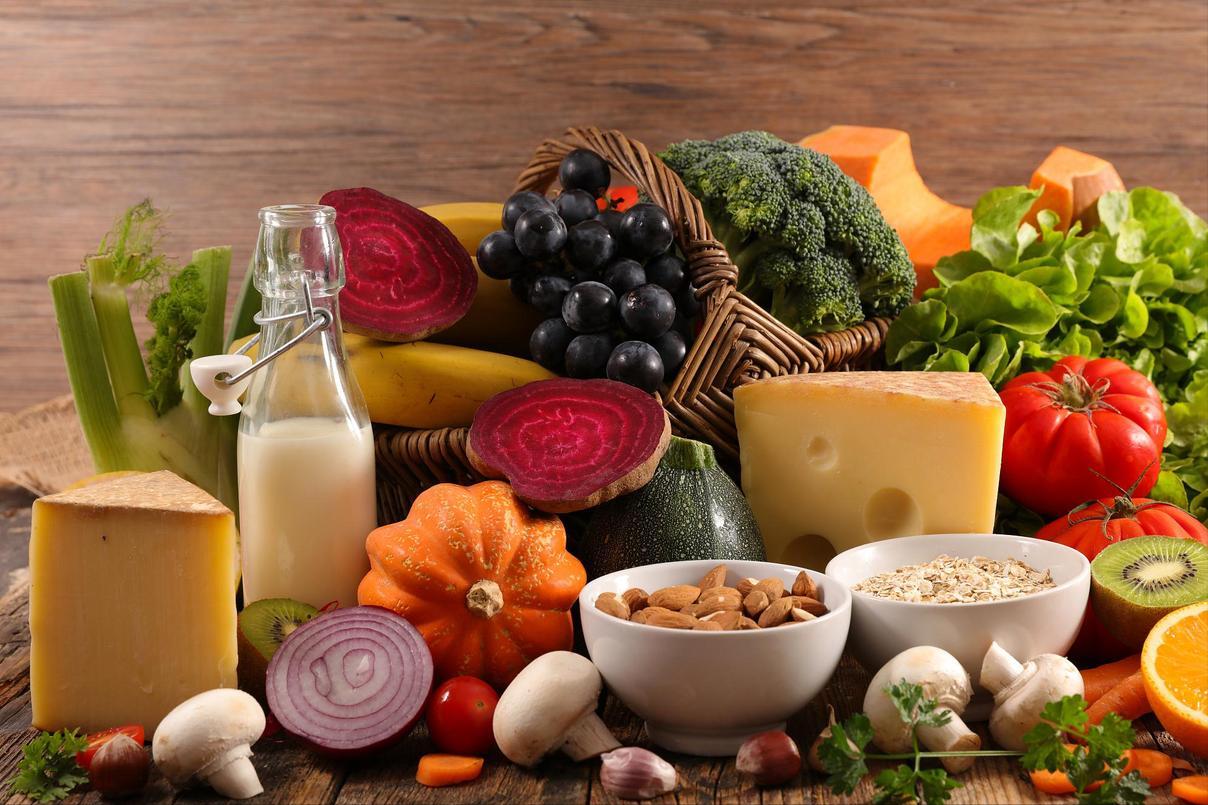 乳房发育多长时间身高不再长高,早发育的女生19岁还可以长高吗