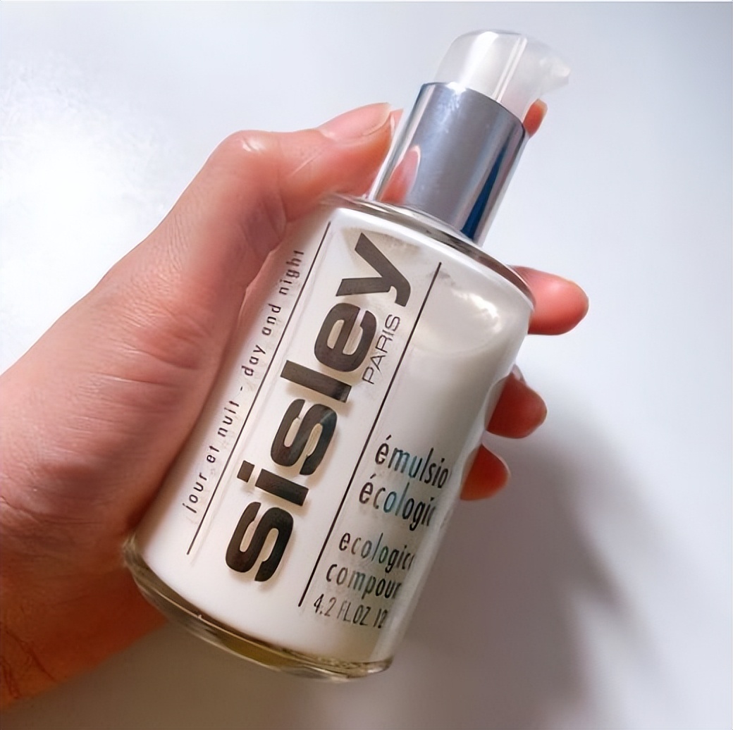 混合性皮肤适合雅诗兰黛护肤品,十大顶级护肤品排行榜雅诗兰黛