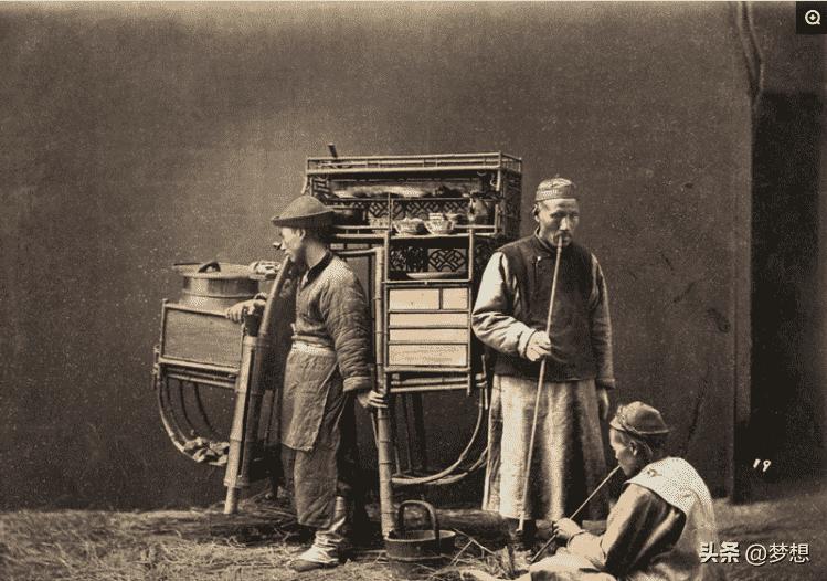 30张真实又罕见的老照片，阴毛假发工作者，我怀疑他用错地方了2