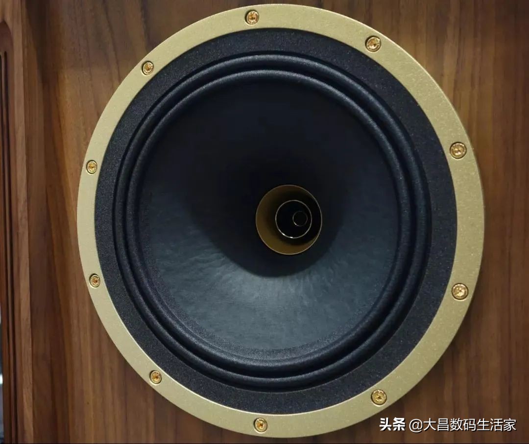 波西米亚狂想曲完整,波西米亚狂想曲独唱