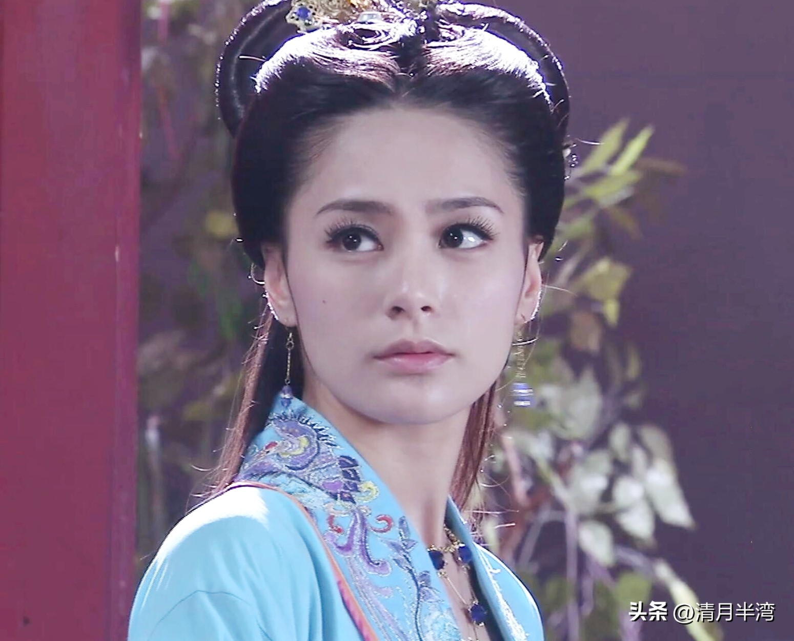 9位眉目含情“桃花眼”女星，顾盼之间皆风情，美得让人移不开眼