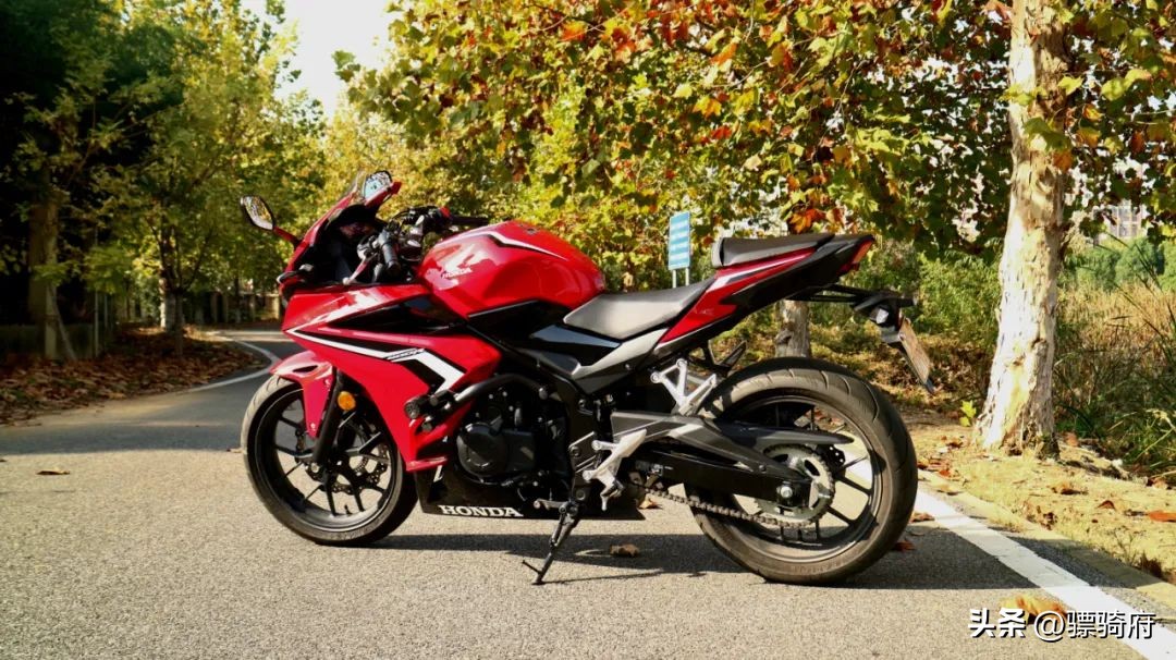 要啥没啥就是有个好心情,要啥没啥还想要浪漫